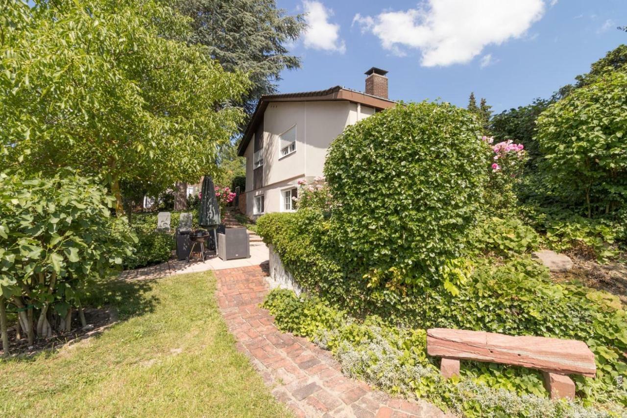 Villa-Doerr 100 M² + 1500M² Garten Woerrstadt Экстерьер фото